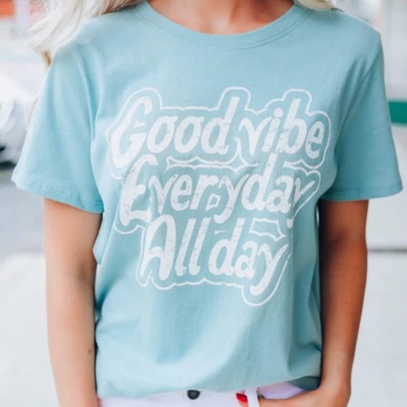 Tres Bien Tops - NWT Good Vibe Graphic Tee